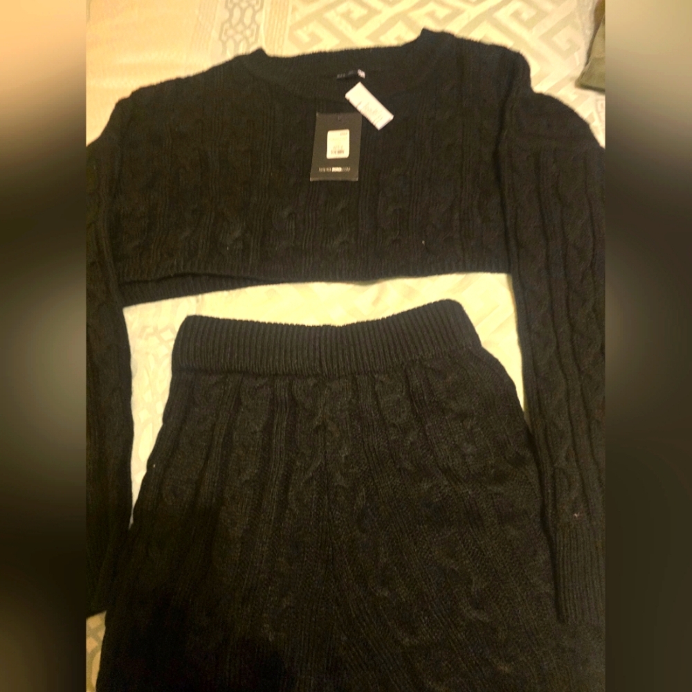 Fashion Nova 2 piece sweater and short set.  Never worn. Size small